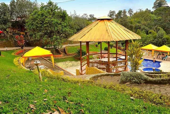 Hosteria Kasadasa Санто-Домінґо-де-лос-Колорадос Екстер'єр фото