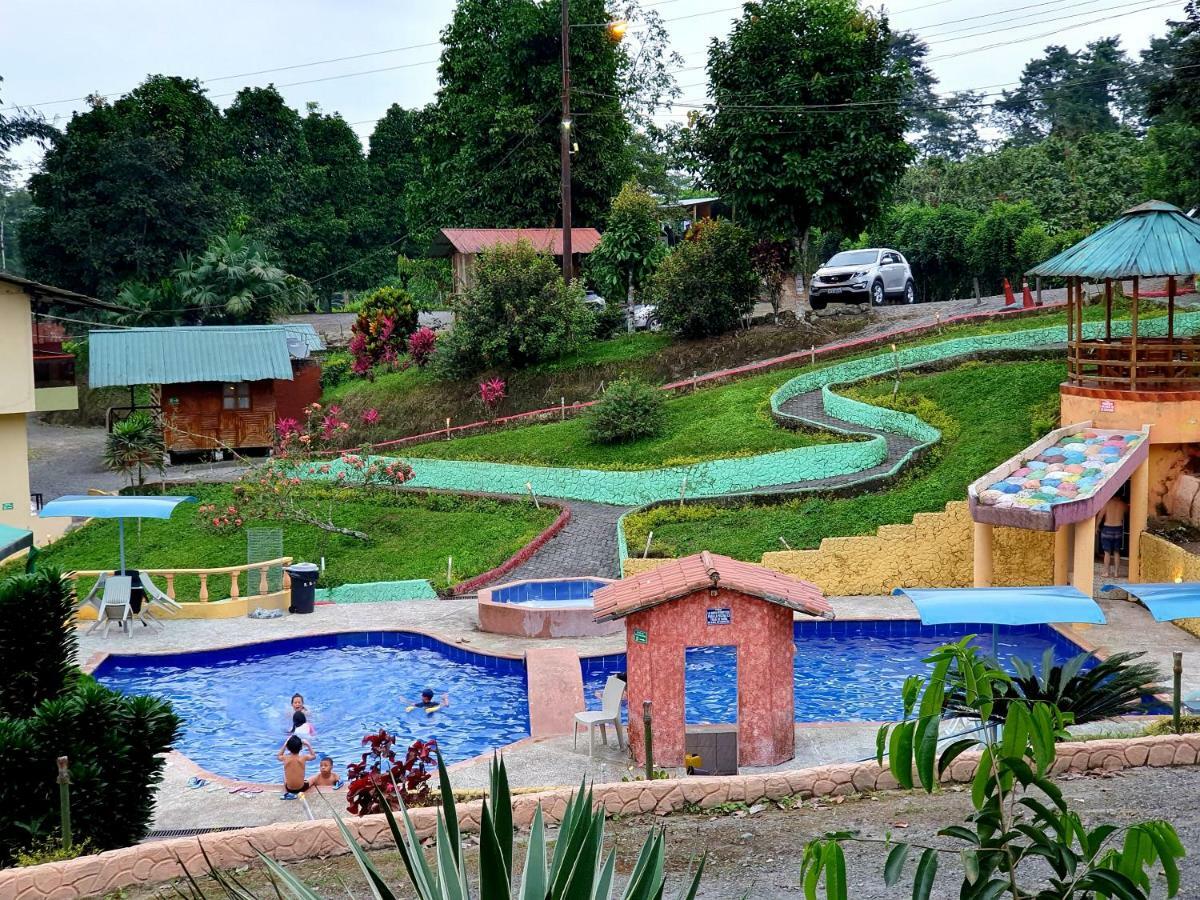 Hosteria Kasadasa Санто-Домінґо-де-лос-Колорадос Екстер'єр фото