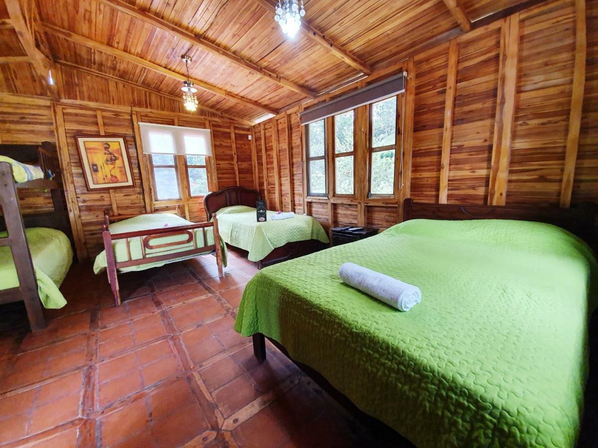 Hosteria Kasadasa Санто-Домінґо-де-лос-Колорадос Екстер'єр фото